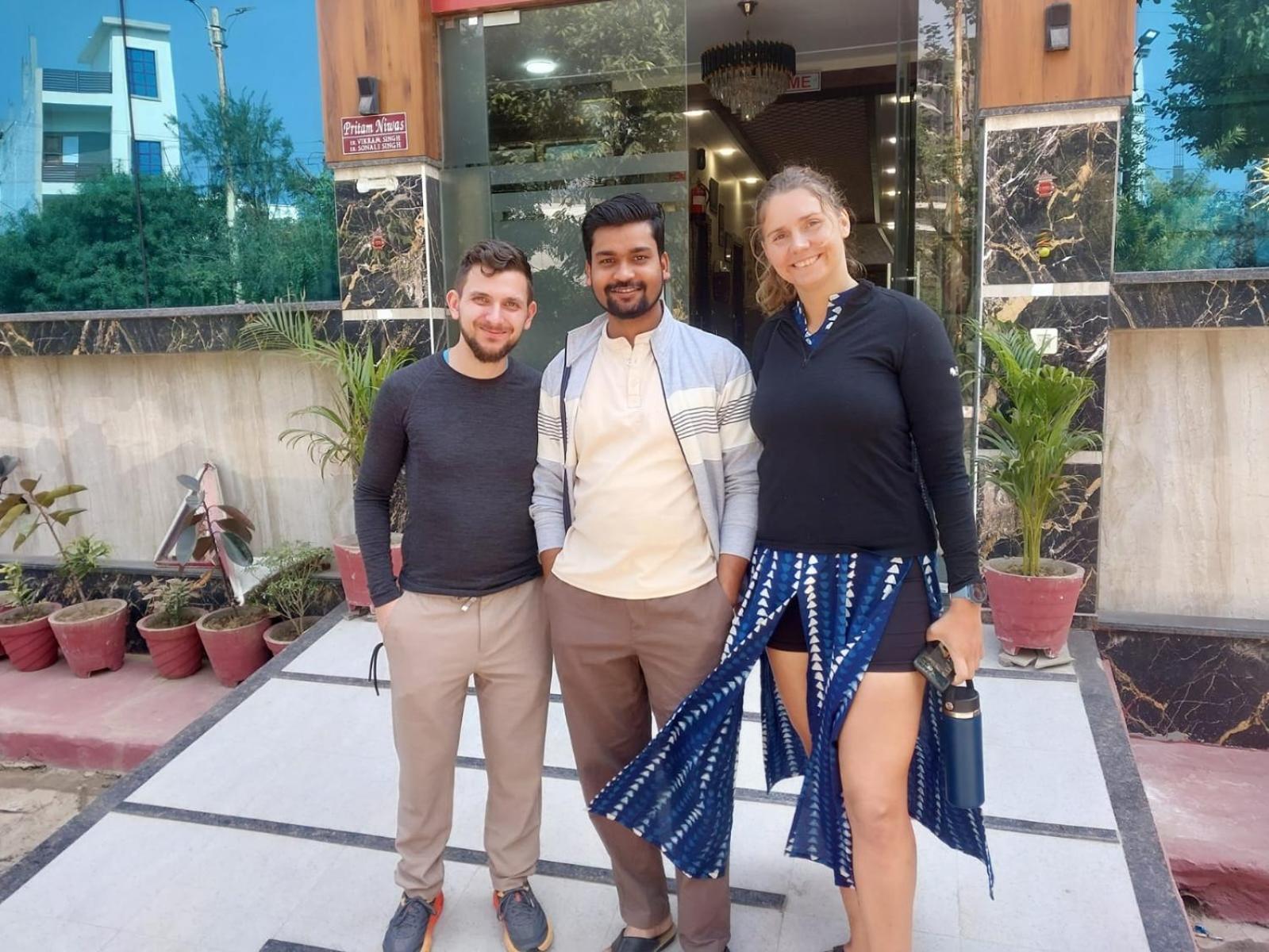 Taj Nice Point Manage By Taj Sunrise Group Agra  Exteriör bild